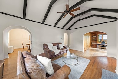 444 S Sleight St, Naperville, IL 60540 - photo 5