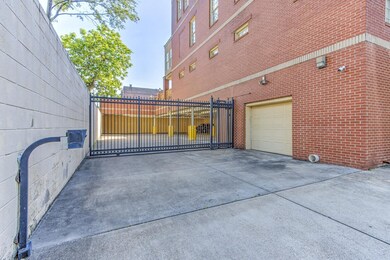 65 E Pontotoc Ave unit 303, Memphis, TN 38103 - photo 2