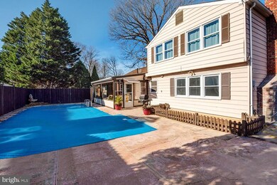 1322 Palmyra Ln, Bowie, MD 20716 - photo 2