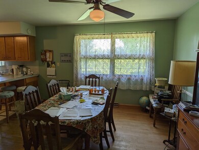 Dining 1