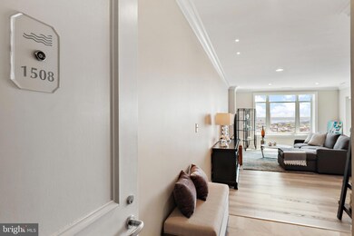 Harborview Towers unit 1508, Baltimore, MD 21230 - photo 4