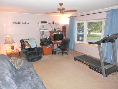 945 Bethany Turnpike, Honesdale, PA 18431 - photo 4