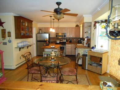 111 Delaware Crest Dr, Dingmans Ferry, PA 18328 - photo 6