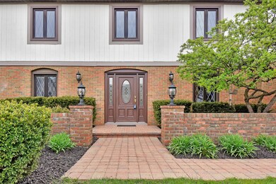 7711 Strathmoore Rd, Dublin, OH 43016 - photo 2