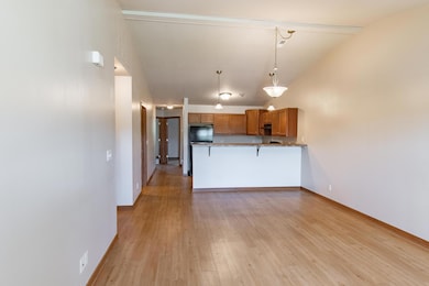 2840 21st unit 24-04