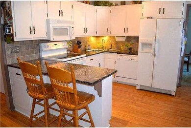 807 Broadcasting Rd, Reading, PA 19610 - photo 5