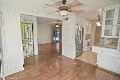 719 W Avenue j10, Lancaster, CA 93534 - photo 7