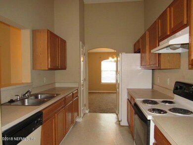 10842 Lydia Estates Dr, Jacksonville, FL 32218 - photo 4