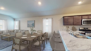 19 Blue Bell St, Bristow, OK 74010 - photo 4