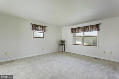 389 Klee Mill Rd, Sykesville, MD 21784 - photo 5