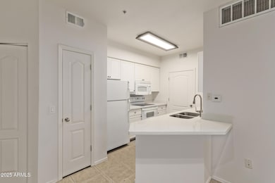 Biltmore Square Apartments unit 191, Phoenix, AZ 85016 - photo 7