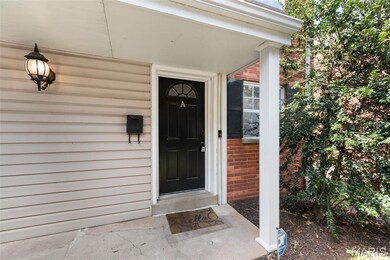 2713 Laclede Station Rd unit 2713, Saint Louis, MO 63143 - photo 3