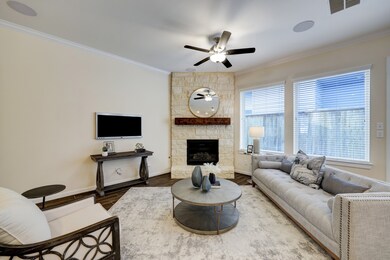 8915 Highgate Ln, Houston, TX 77080 - photo 6