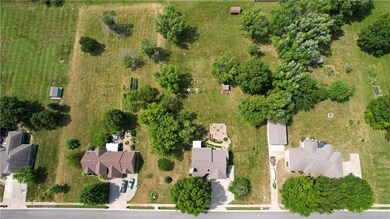 804 Raven, Raymore, MO 64083 - photo 6