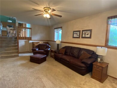 2930 Deerpath Ct, Des Moines, IA 50320 - photo 4