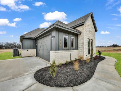 124 Prairie Winds Dr, Poolville, TX 76487 - photo 2