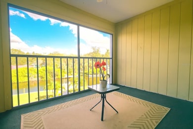 2124 N Tamiami Trail unit 204, Sarasota, FL 34234 - photo 3