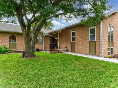 1312 Bois d Arc St, Weatherford, TX 76086 - photo 3