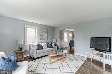 1120 Cobbs St, Drexel Hill, PA 19026 - photo 5