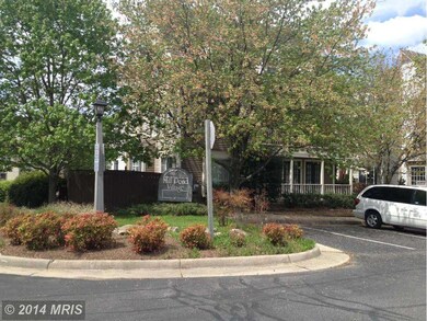 12861 Mill Brook Ct, Woodbridge, VA 22192 - photo 2