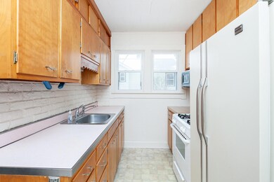 32nd kitchen