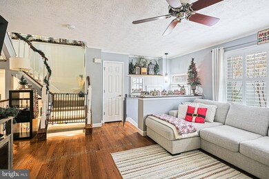 1220 Swanhill Ct, Chestnut Hill Cove, MD 21226 - photo 4