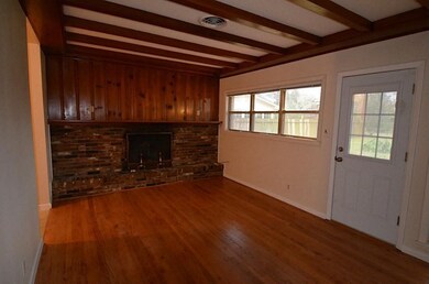 4621 Carleen Rd, Houston, TX 77092 - photo 4