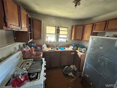448 Lester St, Poplar Bluff, MO 63901 - photo 5