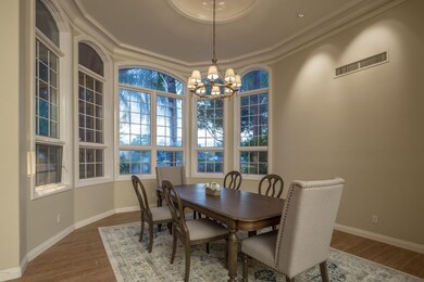 Formal Dining