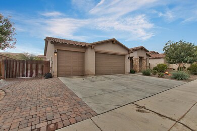 573 W Lyle Ave, San Tan Valley, AZ 85140 - photo 3