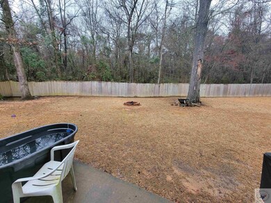 528 Mitchell Ryan, Wake Village, TX 75501 - photo 4