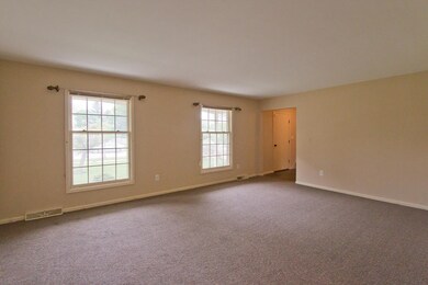 005 living room - IMG_0451