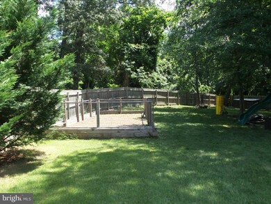 7620 Ayrshire Ct, Severn, MD 21144 - photo 4