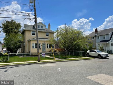 311 N Woodland Ave, Glenolden, PA 19036 - photo 3