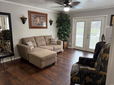 1604 W Childress St, Morrilton, AR 72110 - photo 7