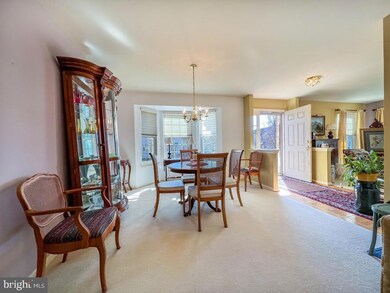 201 Raintree Crossing, Hatfield, PA 19440 - photo 5