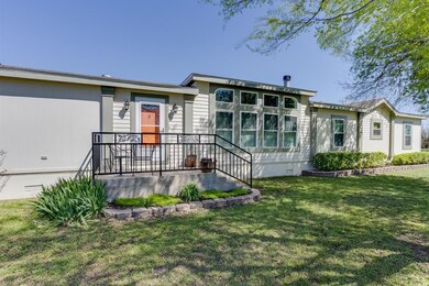 Front of propertyfront of property roperty with a 