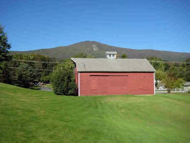 Rare Vintage Barn in Mint Condition!