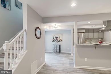 9739 Hagel Cir unit C, Lorton, VA 22079 - photo 7