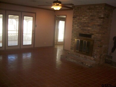 1008 Pollard Dr, Tyler, TX 75701 - photo 5