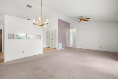 5135 Patricia St 005