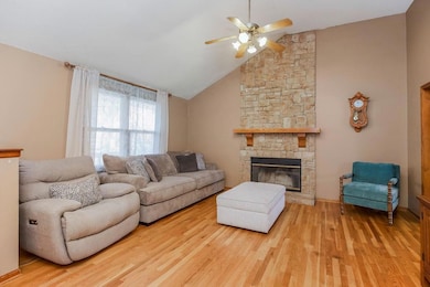 1924 NW 62nd Terrace, Kansas City, MO 64151 - photo 3