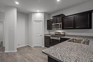 9629 Cherryville Rd, Fort Worth, TX 76108 - photo 4