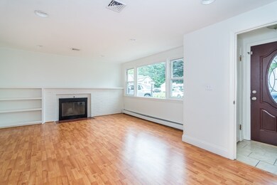 36 Wethersfield Rd, Natick, MA 01760 - photo 3