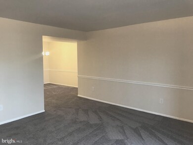 2901 Fallstaff Rd unit 505, Baltimore, MD 21209 - photo 3