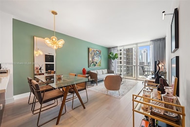 55 SE 6th St unit 1908, Miami, FL 33131 - photo 2