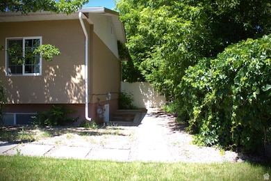 7642 S 2700 W, West Jordan, UT 84084 - photo 5