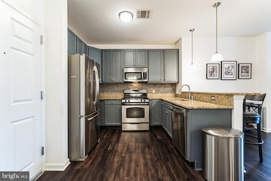 Grande at Riverview unit 3120, Conshohocken, PA 19428 - photo 3