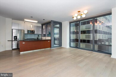 2101 00 Market St unit 2206, Philadelphia, PA 19103 - photo 3