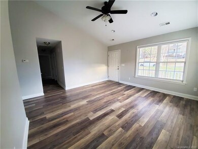 332 Lone Tree Ln, Clover, SC 29710 - photo 7